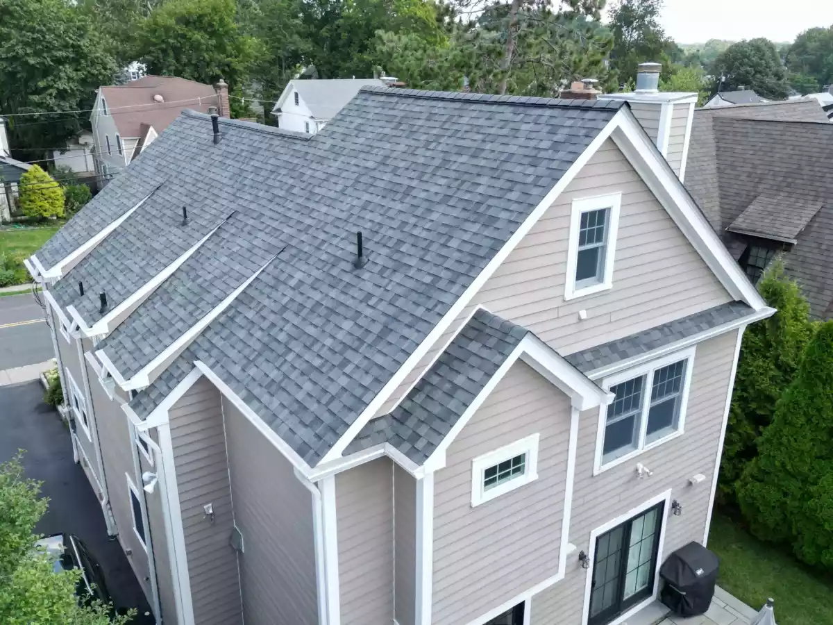 Estate Gray Roof