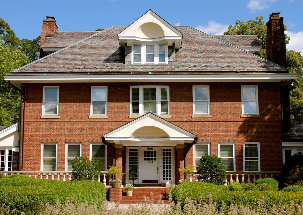 Important Tips To Consider for a Roof Replacement Project