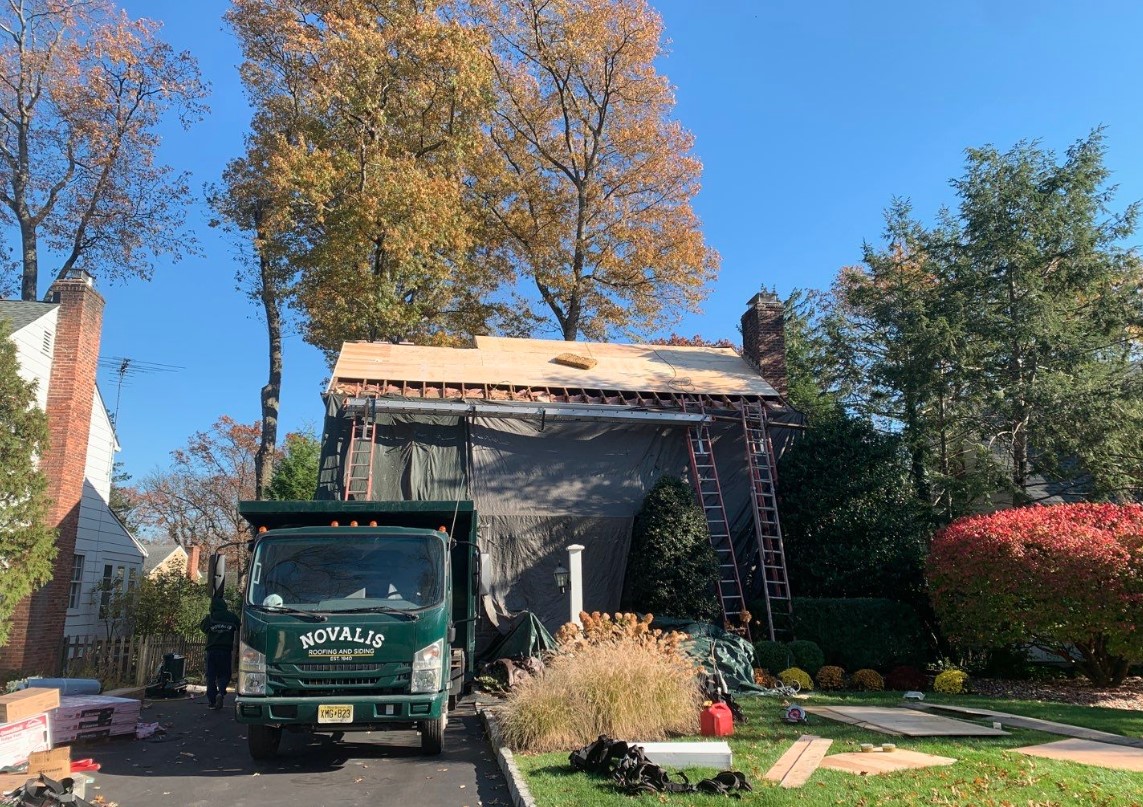 Roof Repair Vs Replacement: Signs You Need A New Roof