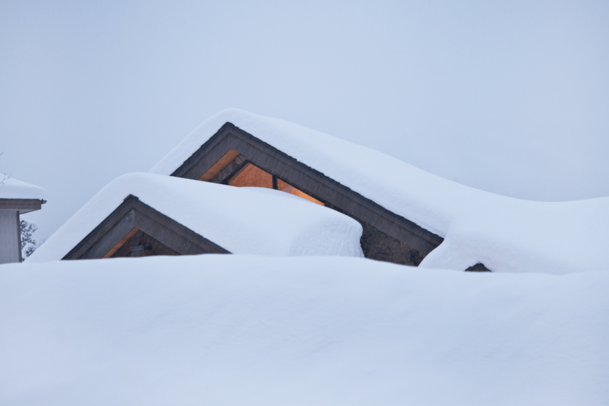 The Best Winter Roofing Tips for Your Home